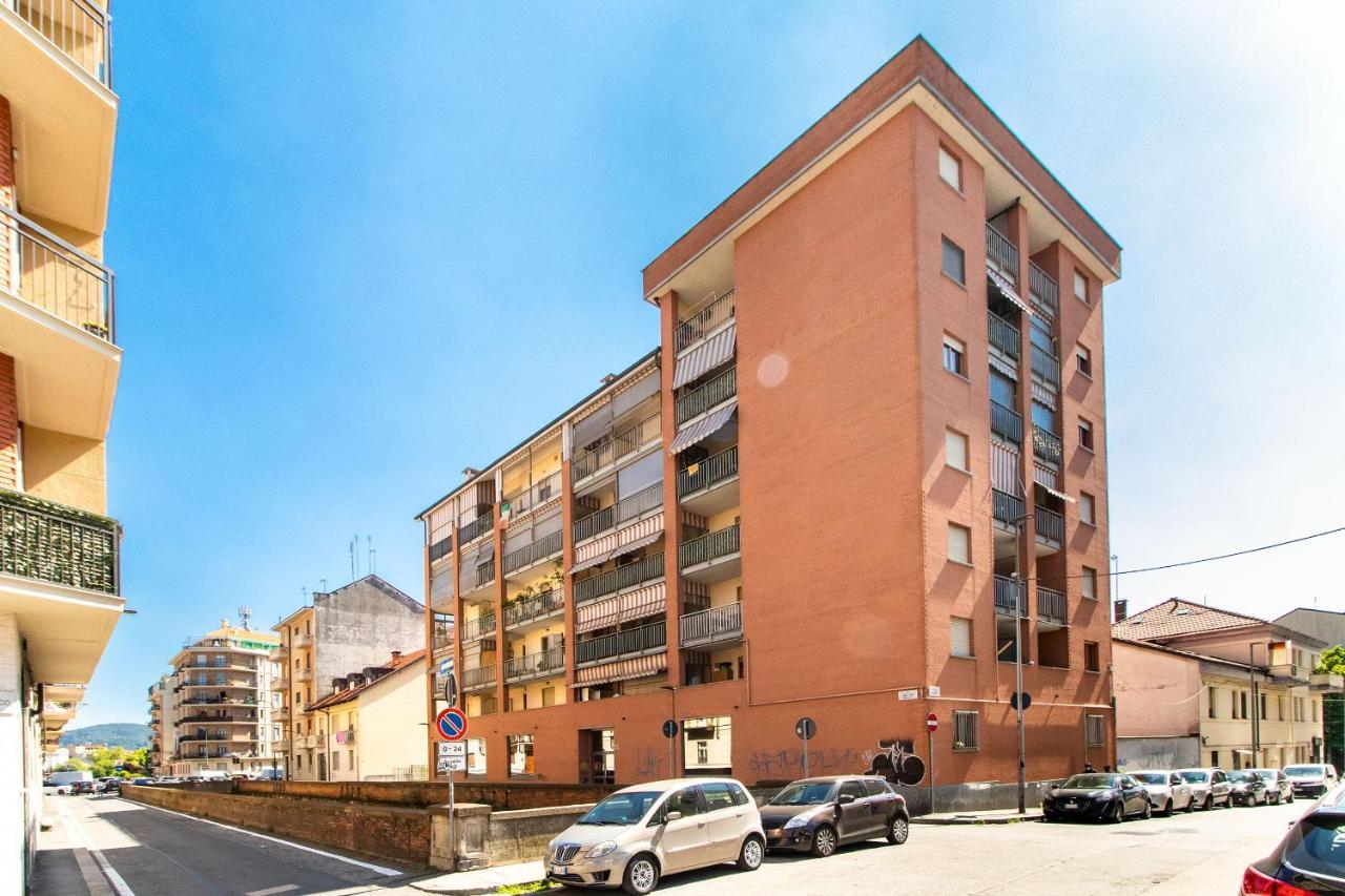 Come Casa Like Home Apartment With Parking Торино Екстериор снимка