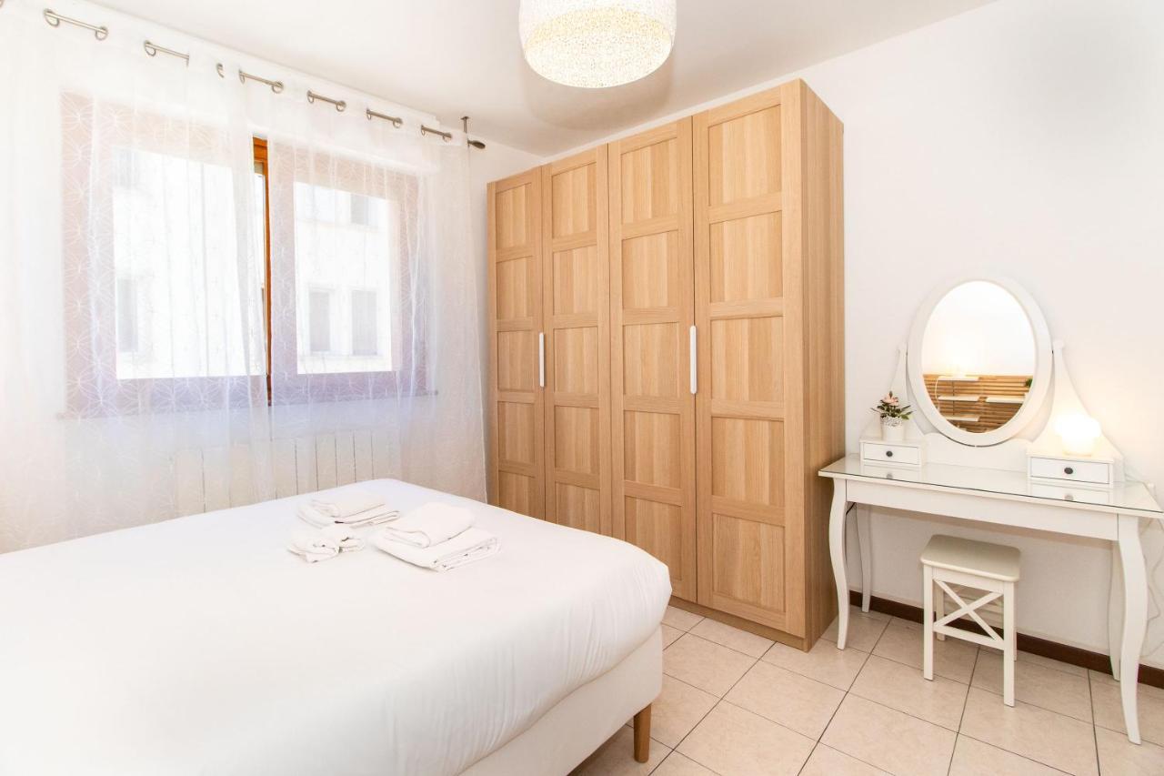 Come Casa Like Home Apartment With Parking Торино Екстериор снимка