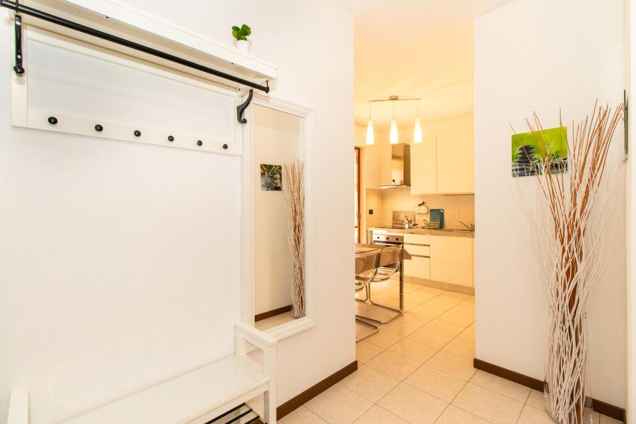 Come Casa Like Home Apartment With Parking Торино Екстериор снимка