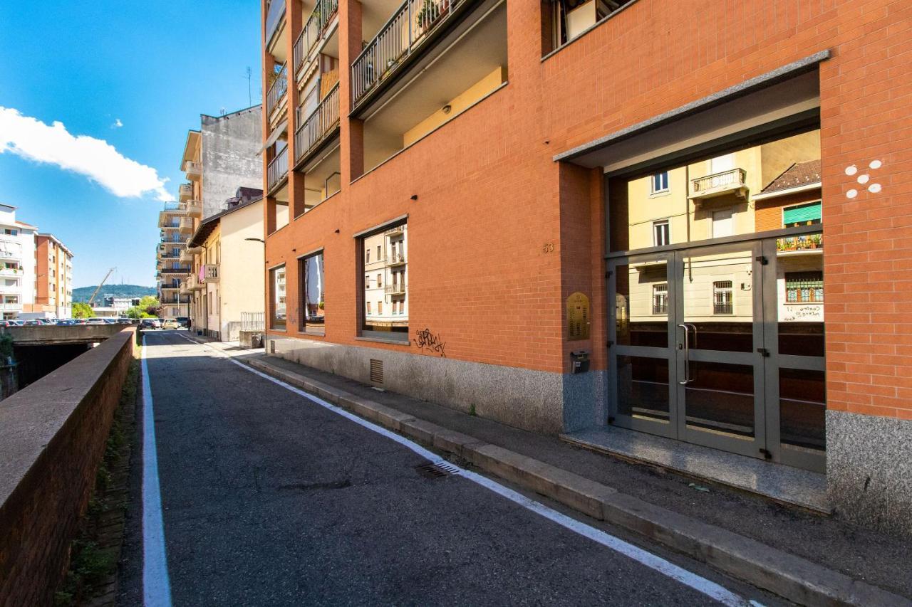 Come Casa Like Home Apartment With Parking Торино Екстериор снимка